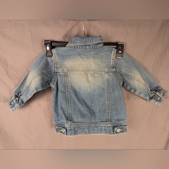 Wonder Kids 18 month jean jacket with faux buttons as shown in excellent cond. - Picture 6 of 7